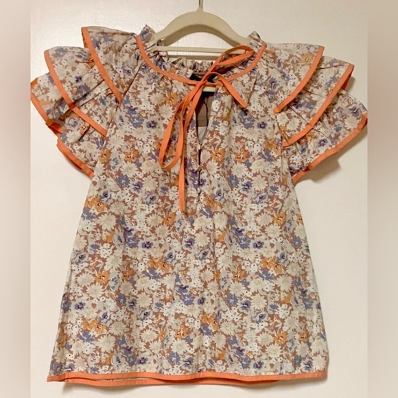 Other - Flutter Ruffled Sleeve Floral Top in Orange/Lavender/Cream - Size S (Boutique)